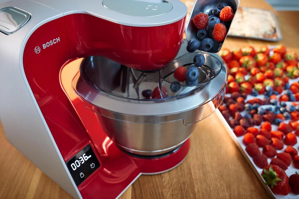 Bosch Robot kuchenny Serie 4 MUM5X734, 1000 W, zintegrowana waga, blender kielichowy, rozdrabniacz, pełny zestaw akcesoriów