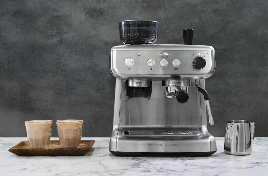 Breville Barista Max Ekspres do kawy Kolbowy VCF126X, Zbiornik na wodę 2.8L, Zintegrowany młynek do kawy i spieniacz do mleka, 15 Bar, Stal Szczotkowana