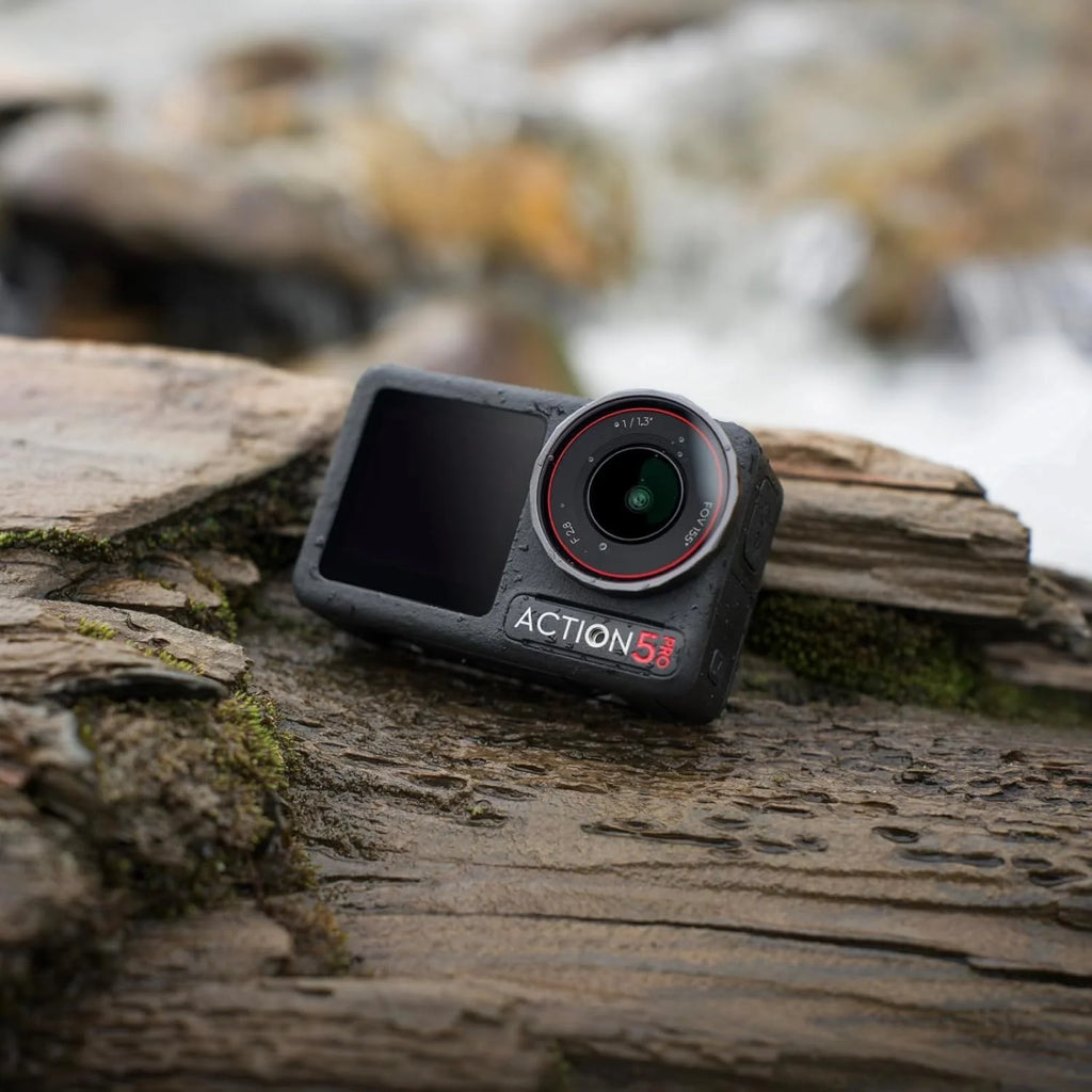 Osmo Action 5 Pro Basic Combo Wodoodporna kamera z czujnikiem 1/1,3, wideo 4K/120 fps, śledzenie tematu, stabilizacja, podwójny ekran dotykowy OLED, idealna kamera sportowa 4K, Vlog
