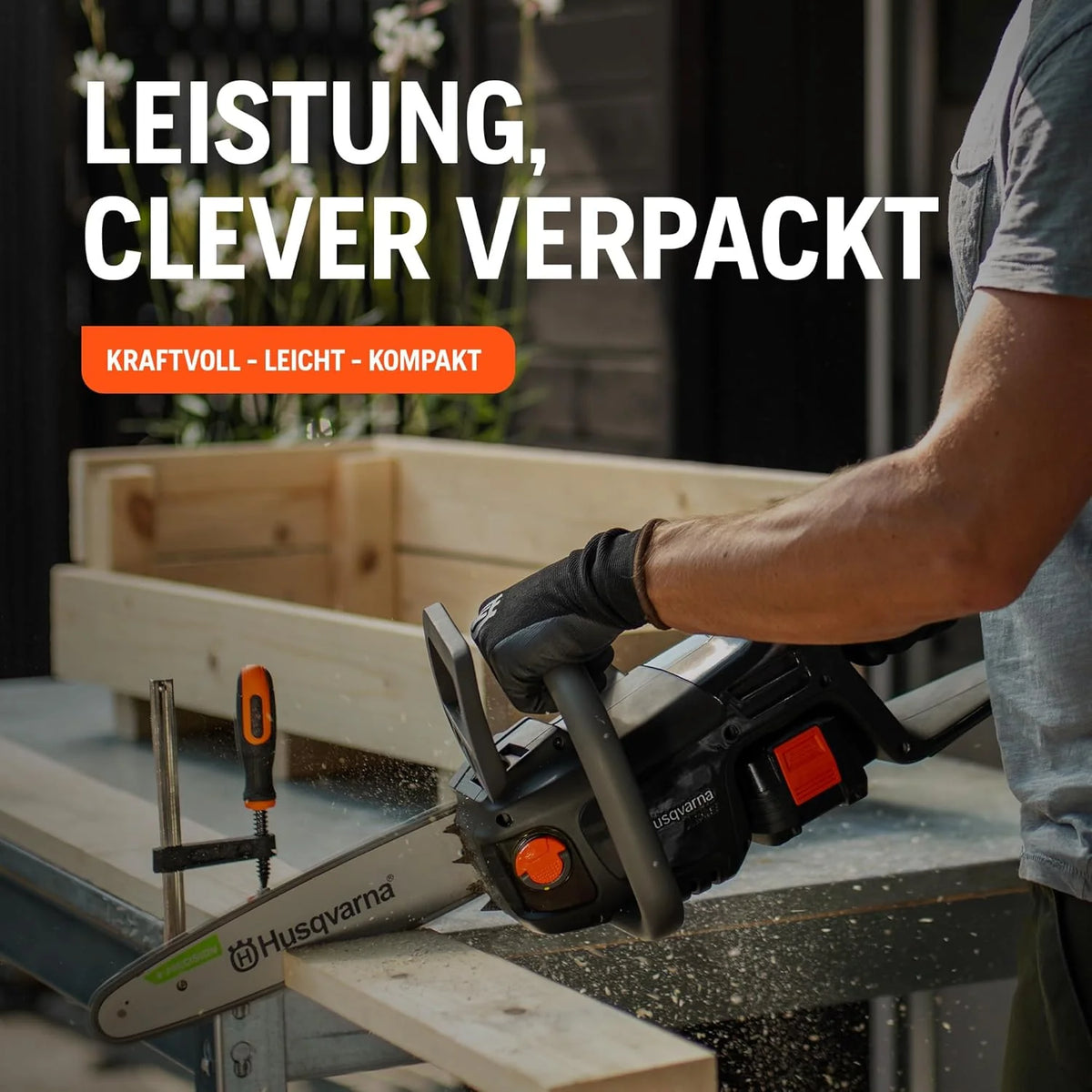 Husqvarna Akumulatorowa piła łańcuchowa C15X-P4A, zasilana bateriami (litowo-jonowa, 18 V, wysoka prędkość cięcia, w zestawie akumulator i ładowarka)
