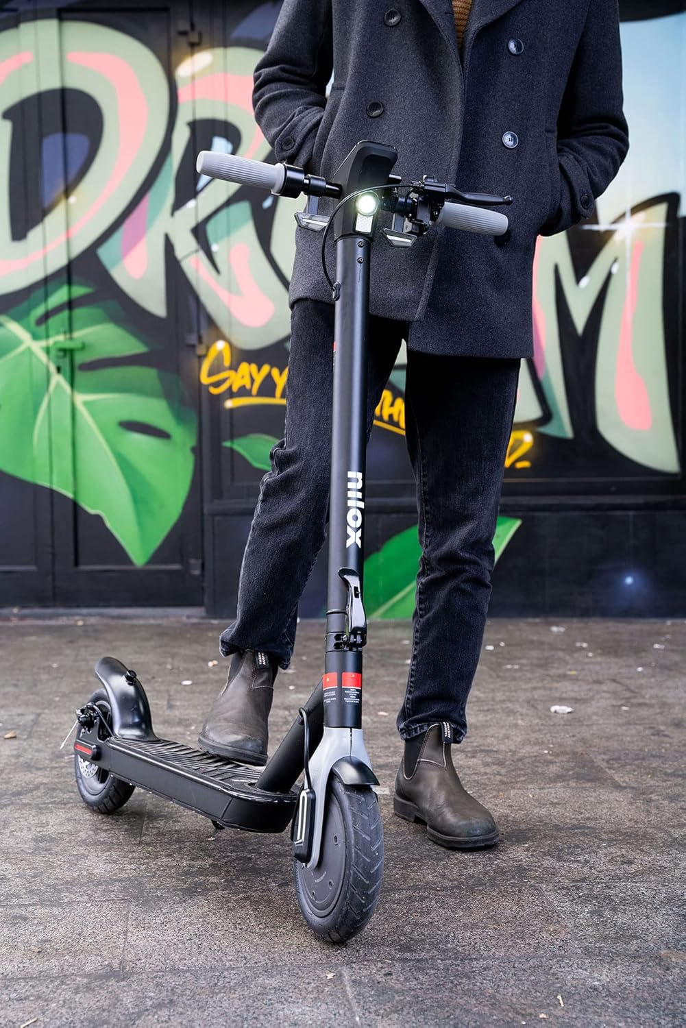 Nilox S1 E-Scooter silnik 350 W, hulajnoga elektryczna, tempomat, Smart Display, elektroniczny hamulec przedni i tylny hamulec tarczowy