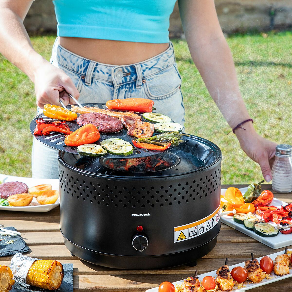 Innovagoods przenośny bezdymny grill węglowy, żelazo, Ø28,5 x 18 cm, czarny