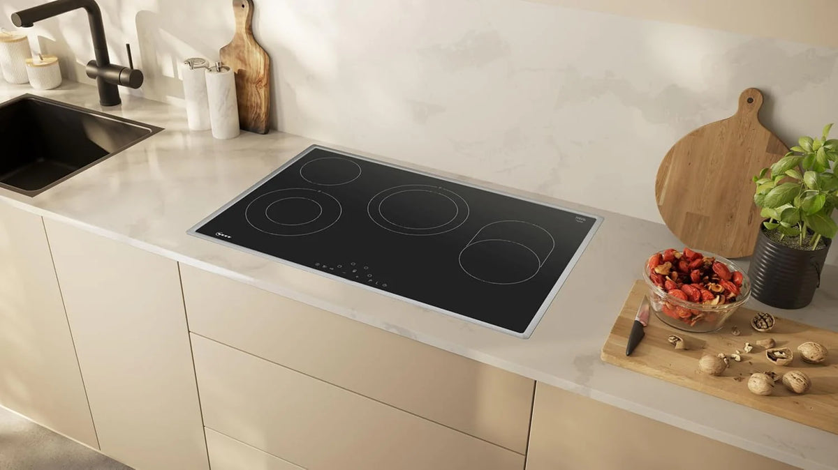 NEFF T18SDH9L0 N70 elektryczna płyta grzewcza, samowystarczalna płyta szklano-ceramiczna o szerokości 80 cm, sterowanie dotykowe, poziom mocy, strefa pieczenia, leżąca, czarna