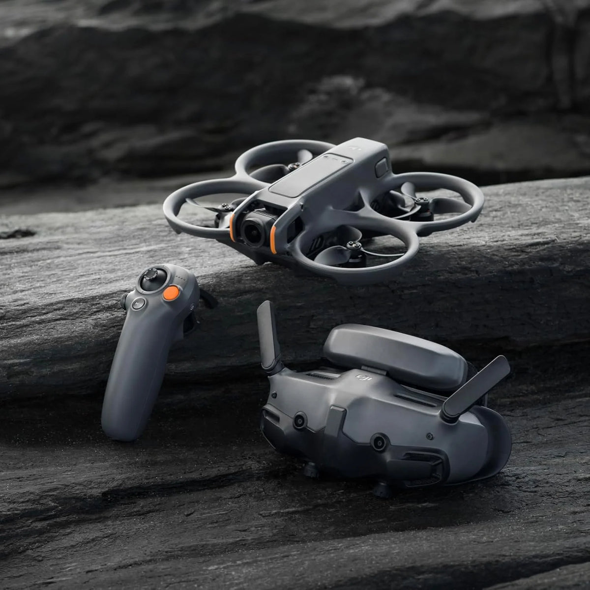 Dji Avata Combo 6941565980083 Dron, Czarny/Szary, 155° Pola Widzenia