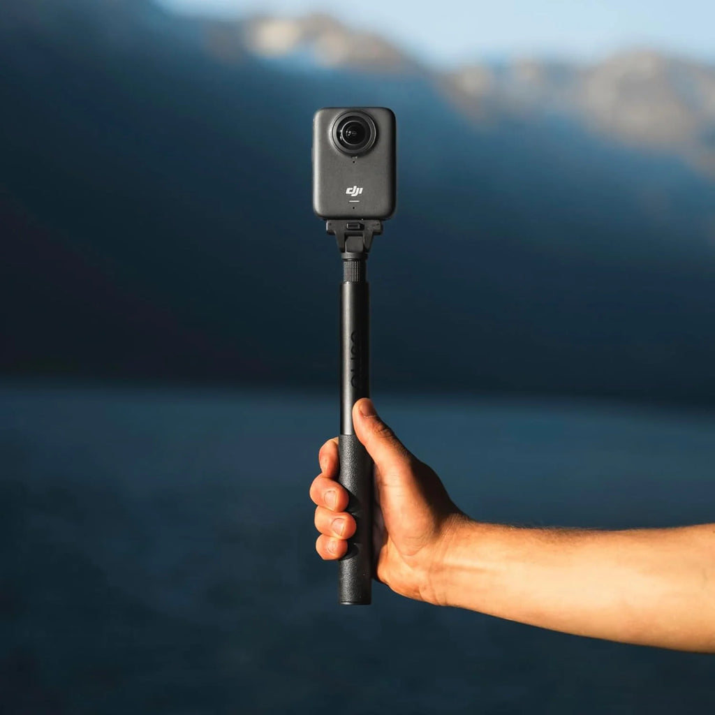 DJI Osmo 360 Adventure Combo, kamera 360 z 1-calowym obrazowaniem 360°, wydłużony czas pracy z 3 akumulatorami, natywne wideo 8K 360°, kamera sportowa do tworzenia vlogów