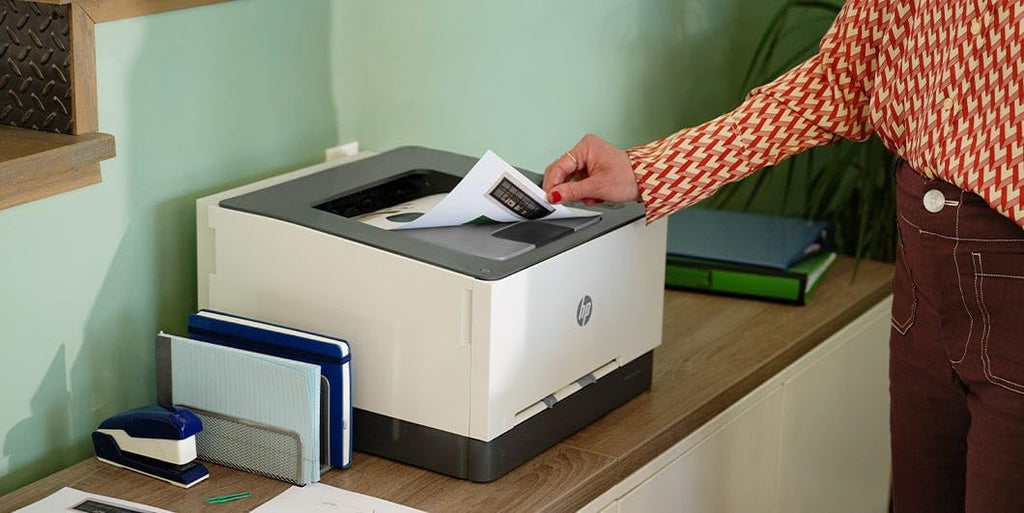 HP Color LaserJet Pro MFP 3302sdwg wielofunkcyjna kolorowa drukarka laserowa, automatyczne drukowanie dwustronne, wysoka prędkość drukowania, ekran dotykowy CGD, Wi-Fi, Ethernet, USB, HP Wolf Pro