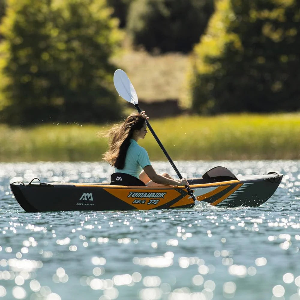 Aquamarina Unisex – kajak dla dorosłych 1 Posto Tomahawk Air-375 kajak, czarny/pomarańczowy, uniwersalny