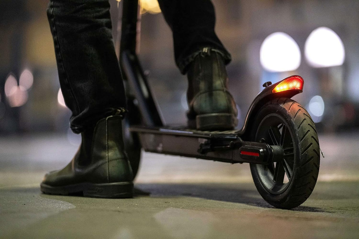 Nilox S1 E-Scooter silnik 350 W, hulajnoga elektryczna, tempomat, Smart Display, elektroniczny hamulec przedni i tylny hamulec tarczowy