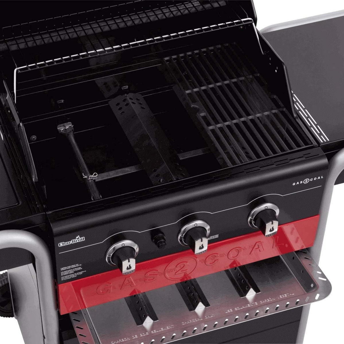 Grill hybrydowy Gas2Coal®: Trzypalnikowy grill gazowo-węglowy, wykończenie w kolorze czarnym.