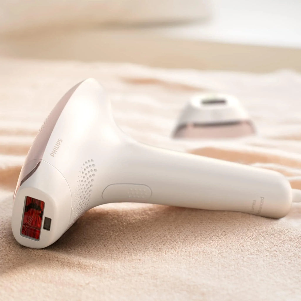 Philips Lumea Zaawansowane urządzenie do usuwania włosów IPL z 2 nasadkami do twarzy i ciała z mini szczoteczką do oczyszczania twarzy VisaPure - BRI922/00
