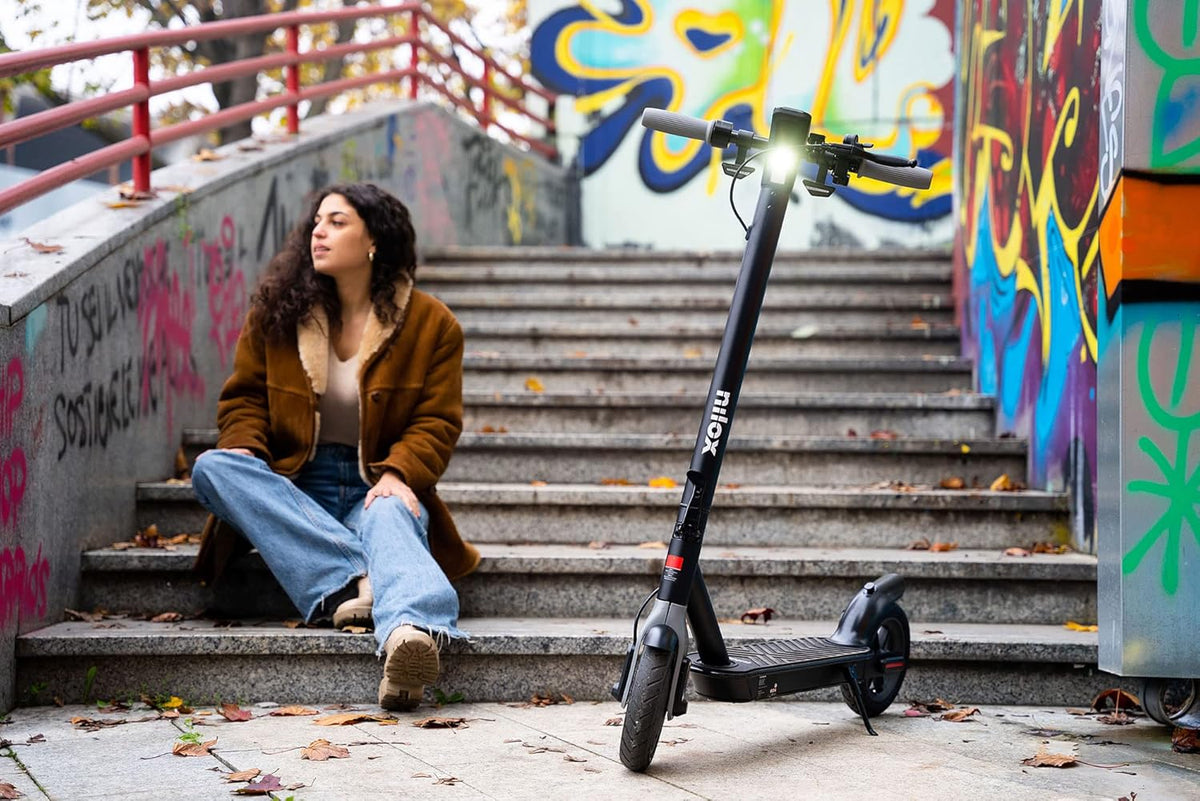 Nilox S1 E-Scooter silnik 350 W, hulajnoga elektryczna, tempomat, Smart Display, elektroniczny hamulec przedni i tylny hamulec tarczowy