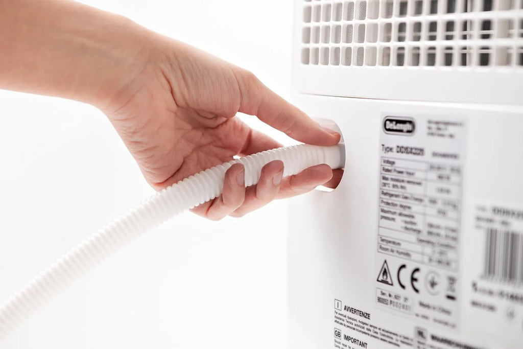 De'Longhi Tasciugo AriaDry Pure DDSX220WFA osuszacz powietrza i oczyszczacz powietrza do pomieszczeń do 90 m³, funkcja prania, kompatybilny z Wi-Fi, certyfikat alergików, 21 l/dzień, czarny