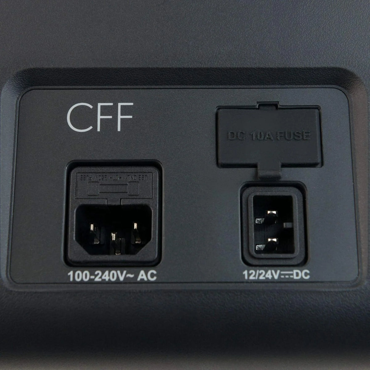 DOMETIC CoolFreeze CFF 45 przenośna elektryczna lodówka kompresorowa, 38 litrów, 12/24 V i 230 V do samochodów, ciężarówek, łodzi, kamperów i gniazdka,