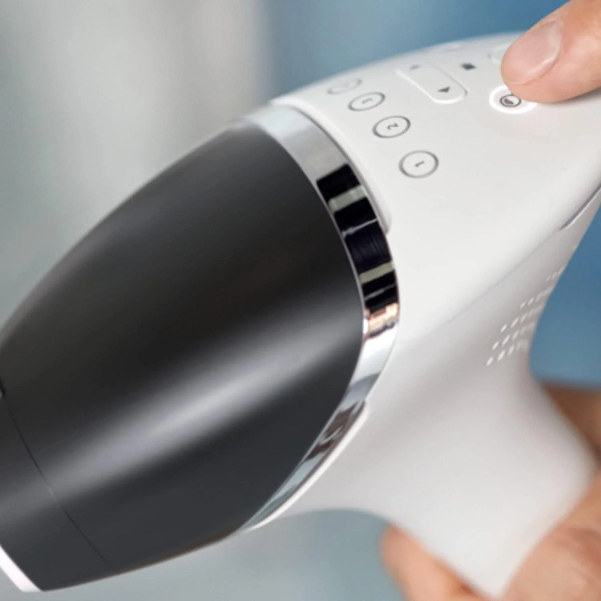 Philips Lumea For Men system do usuwania włosów IPL (model BG9041/00)