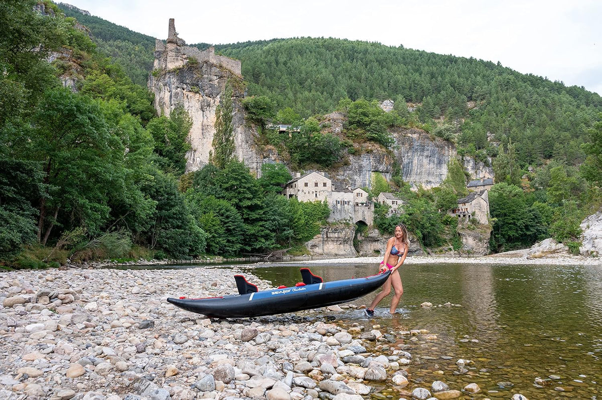 Sevylor Charleston Kayak dla 2 osób, dno High Pressure DropStitch, wytrzymały kajak ze wzmocnionego PCW, łącznie z Dry Pack, manometrem i zdejmowaną płetwą, obciążenie do 196 kg
