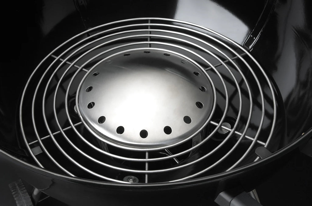 Grill węglowy sferyczny Napoleon 2026 Ø 57 cm z żeliwnym rusztem