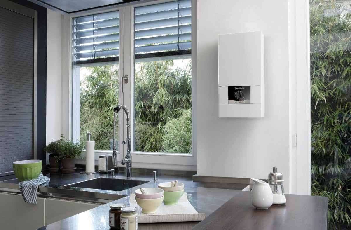 Vaillant Elektroniczny podgrzewacz wody VED comfort, VED E 18/8 C, odporny na ciśnienie, 18 kW, 400 V, 0010027306