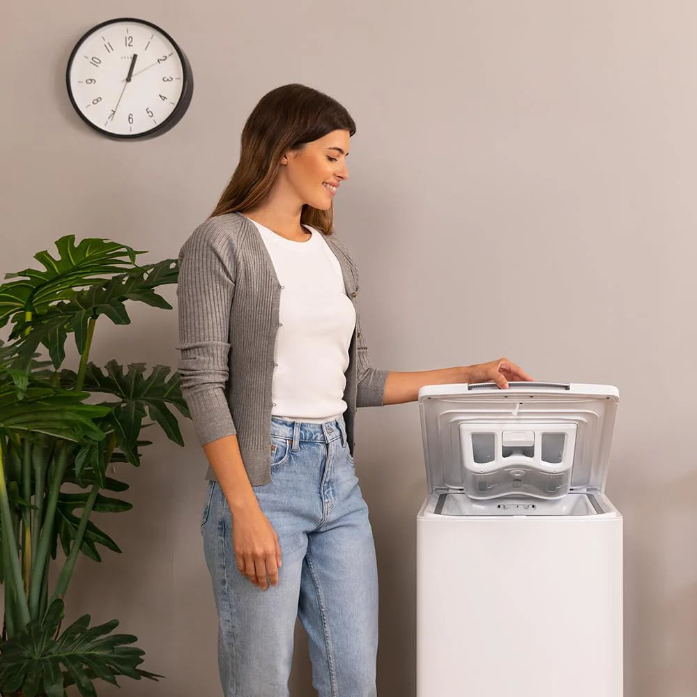 Cecotec Pralka ładowana powyżej 8 kg Bolero Dresscode Top Max 80 Inverter A. 1900 W, 1300 obr./min, 16 programów, silnik inwerterowy Plus, funkcja pary, klasa A